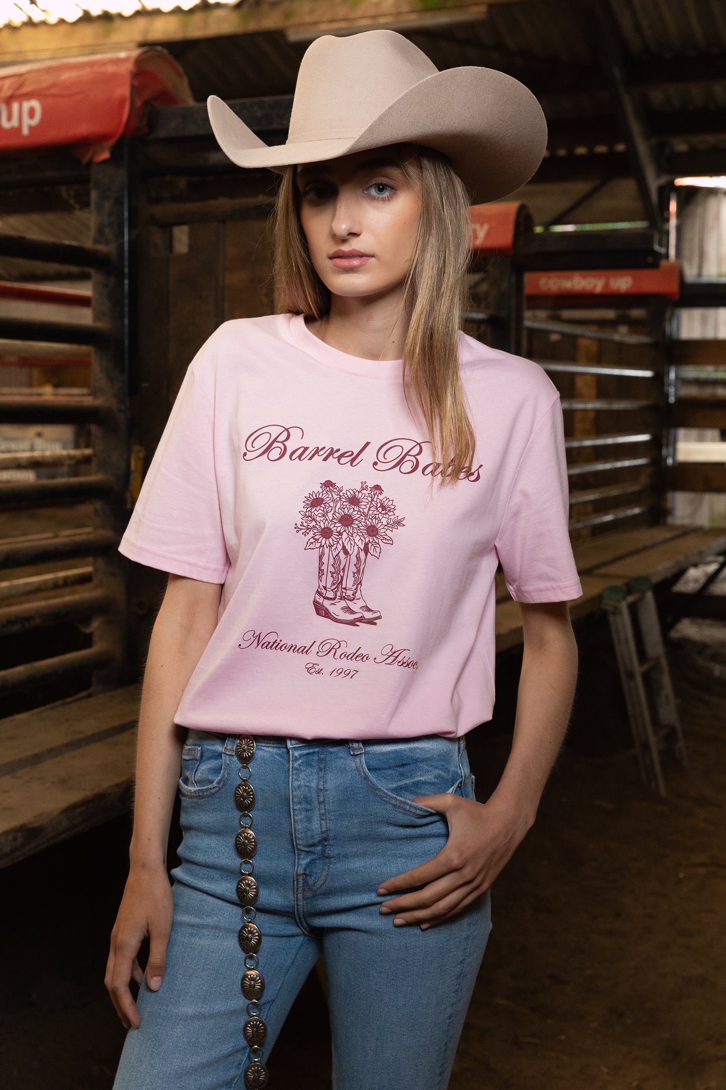 Barrel babes t-shirt